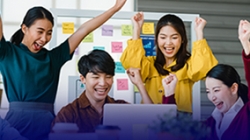 从6个月焦点上线，，，，，，看2121非凡科技“融合与竞争”项目文化的作用力